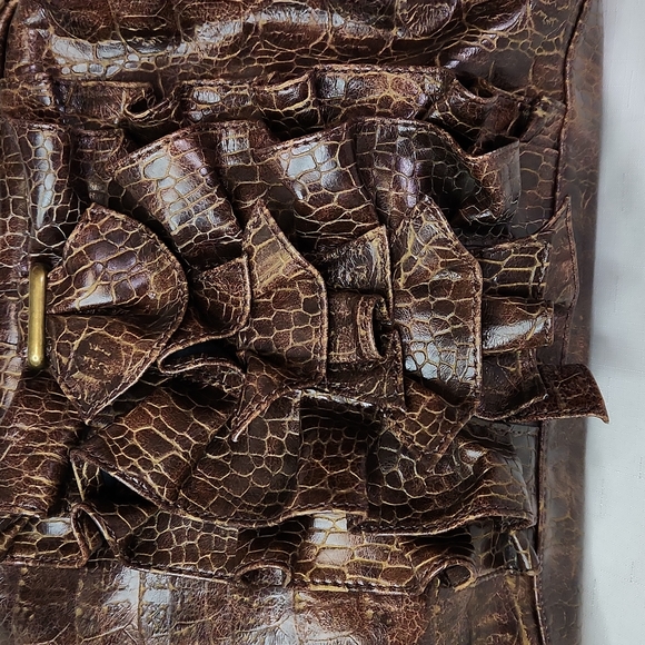 Jessica Simpson faux crocodile bag. Size 14x9.5" - Picture 3 of 9